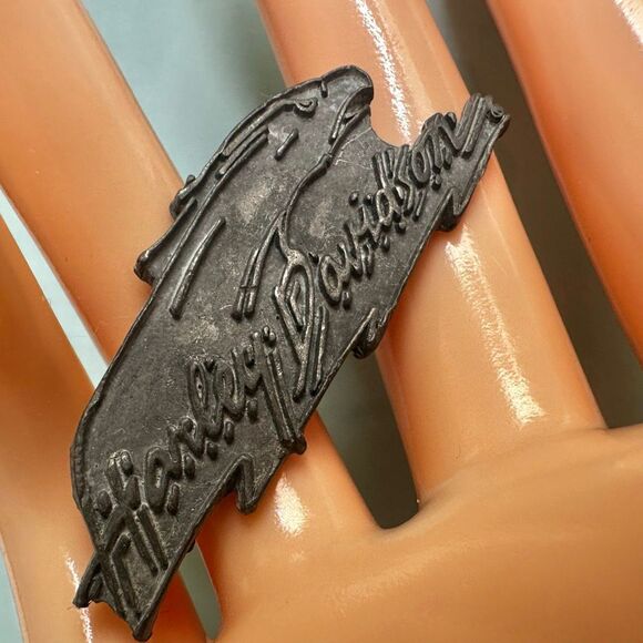 Harley-Davidson Pewter Eagle Pin Badge Official Licensed - Picture 1 of 6